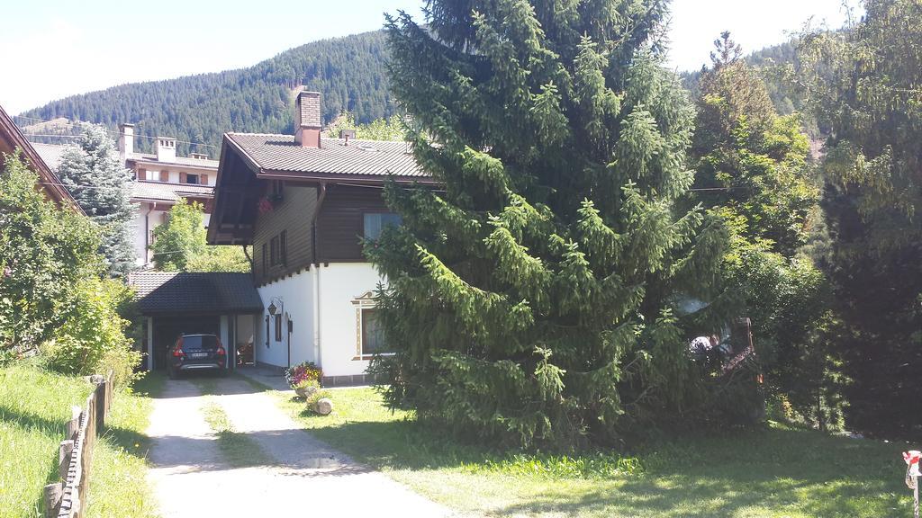 Casa Monteggia Toblach Buitenkant foto