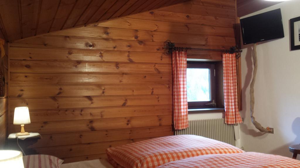 Casa Monteggia Toblach Buitenkant foto